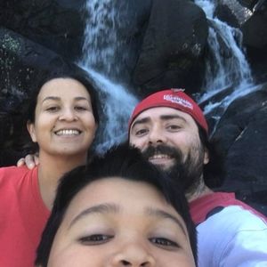 Meet your Posher, Santos